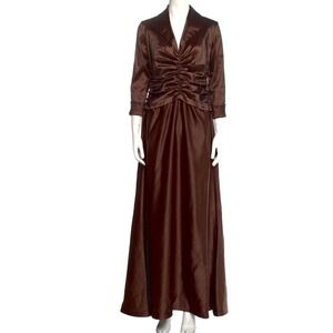 Tadashi‎ Shoji Metallic Sheen Gown